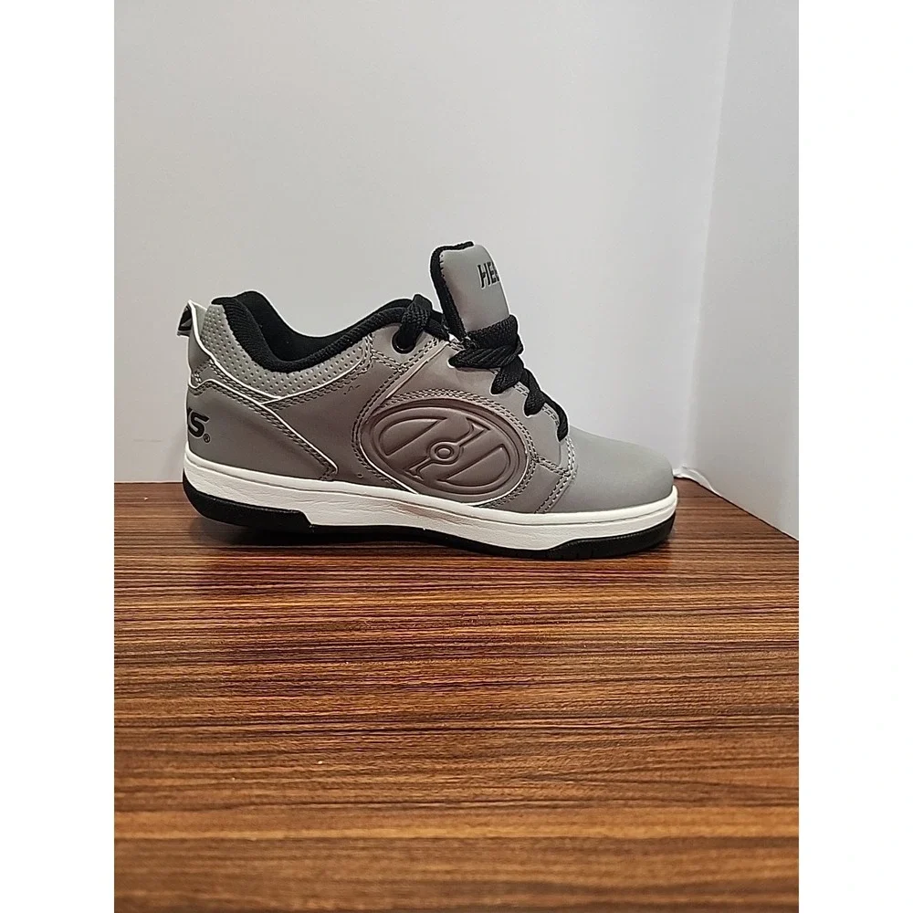 Heely's Voyager Authentic Wheeled Skate Gray Black Kid's Shoes Size 3‎ HL100331